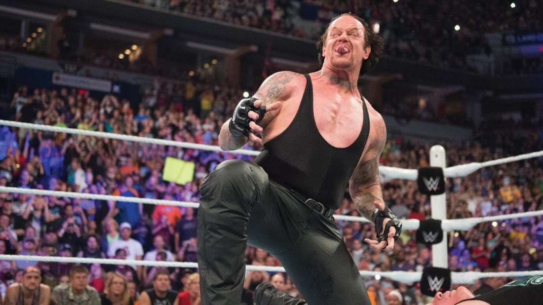 Андертейкер - легенда WWE, яка поверталася з мертвих і змінювала реслінг